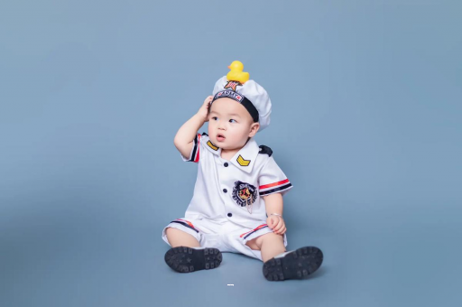 吐鲁番宝宝手心脚心烫